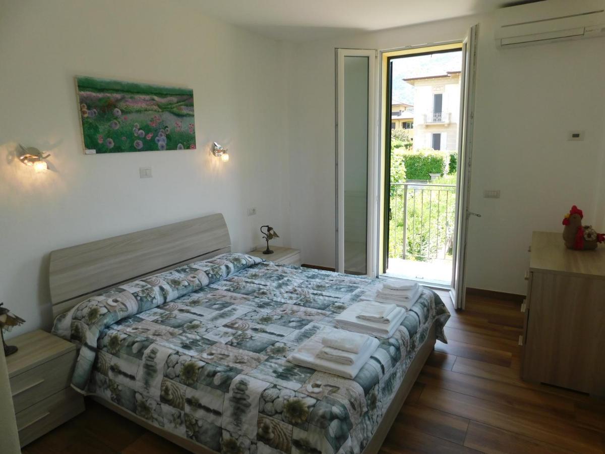 Villa Haus Am See Porto Valtravaglia Exterior foto