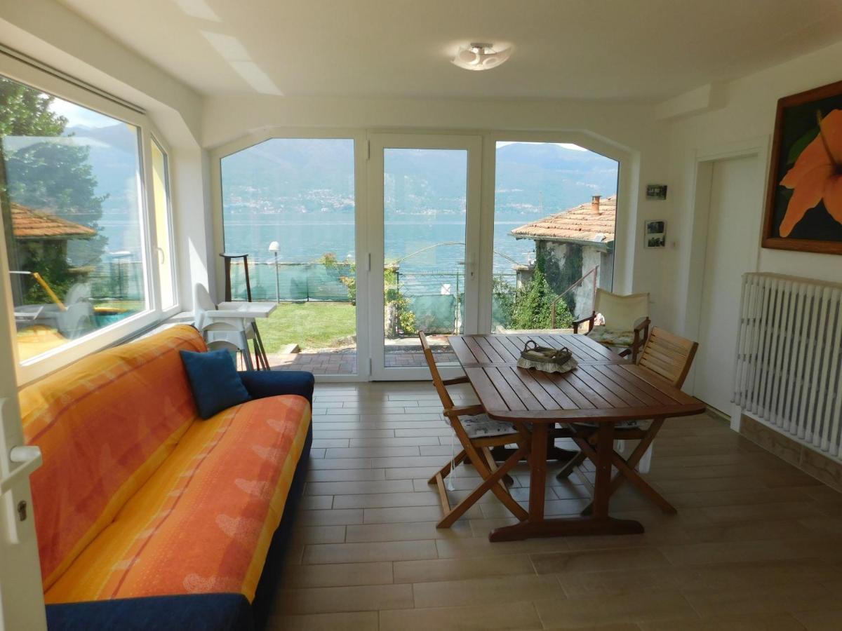 Villa Haus Am See Porto Valtravaglia Exterior foto